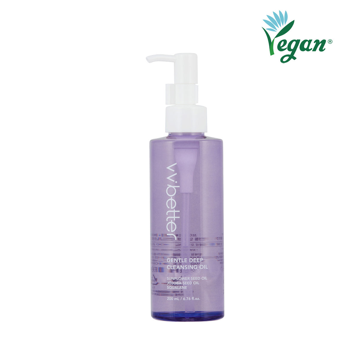 Flacone trasparente color lavanda del vvbetter Gentle Deep Cleansing Oil con erogatore bianco. Il prodotto è etichettato come vegan e contiene olio di semi di girasole, olio di jojoba e squalane. Sullo sfondo bianco, il design elegante e minimalista comunica delicatezza e pulizia profonda.