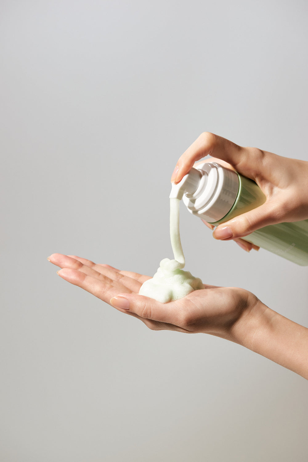 JEJU YUJA BALANCING BUBBLE CLEANSER 145 ML