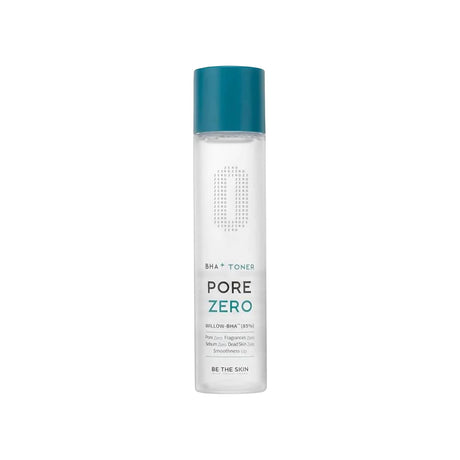 ChatGPT ha detto:
Flacone trasparente con tappo blu petrolio del tonico esfoliante BE THE SKIN Pore Zero BHA+ Toner, con scritte nere e azzurre su sfondo bianco.
