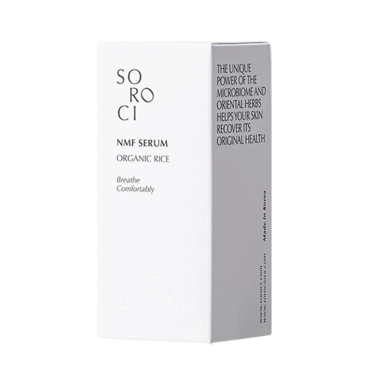 Confezione del siero viso SOROCI NMF Serum Organic Rice, in piedi su sfondo bianco, con grafica minimal e scritte nere su fondo bianco e grigio.