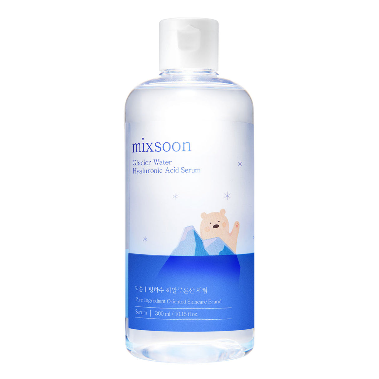 "Flacone trasparente di Mixsoon Glacier Water Hyaluronic Acid Serum da 300 ml, con etichetta blu decorata da un'illustrazione di un orsetto polare tra i ghiacci, su sfondo bianco."

