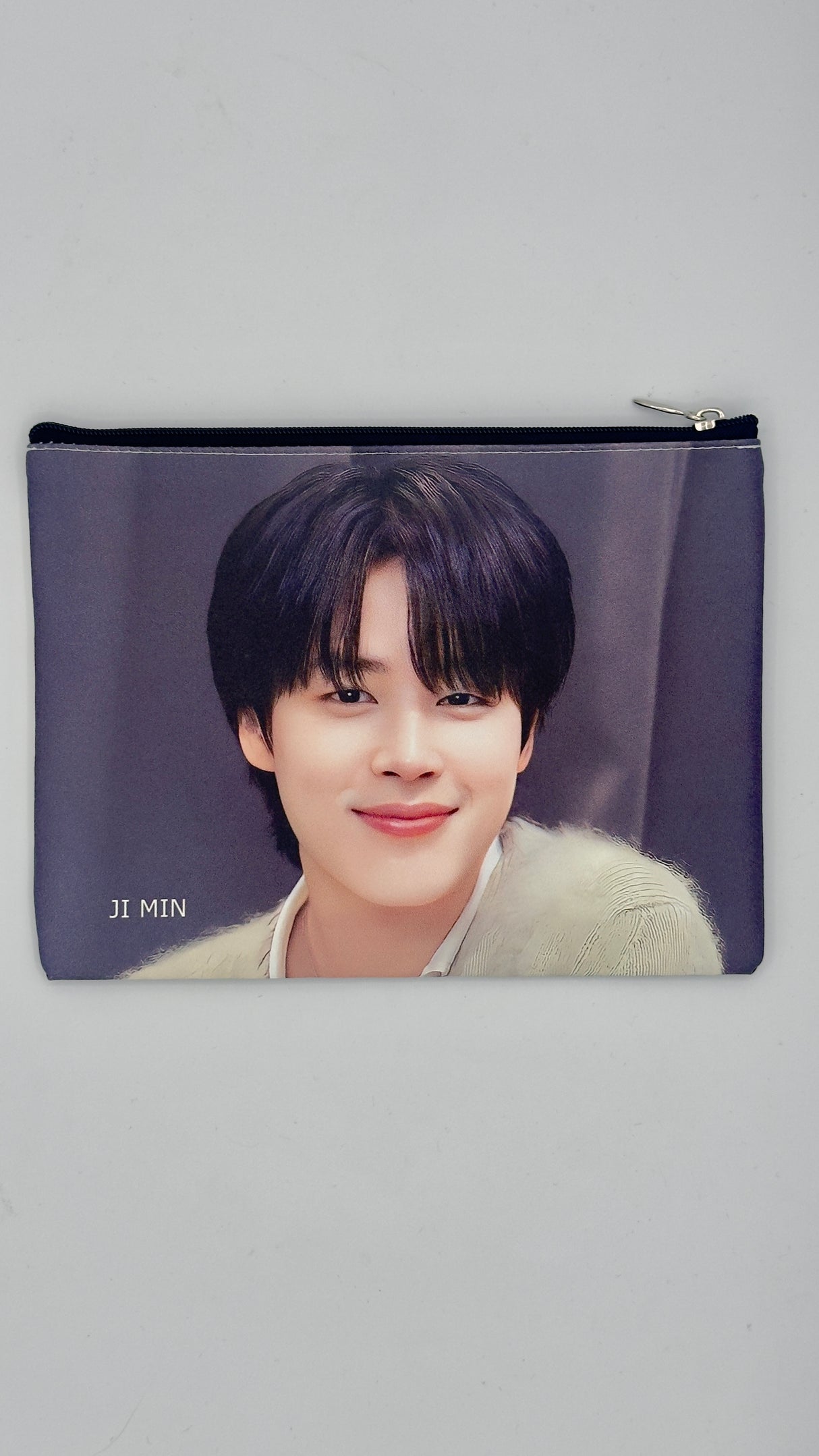 Pochette multiuso con zip – stampa attori e idol coreani 19X15