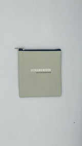 Pochette multiuso con zip – stampa attori e idol coreani 12,5 × 11,5 cm