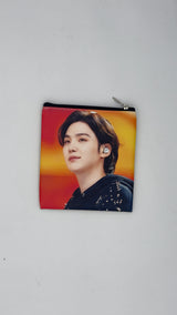 Pochette multiuso con zip – stampa attori e idol coreani 12,5 × 11,5 cm