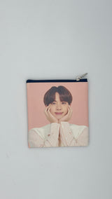 Pochette multiuso con zip – stampa attori e idol coreani 12,5 × 11,5 cm
