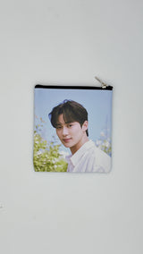 Pochette multiuso con zip – stampa attori e idol coreani 12,5 × 11,5 cm
