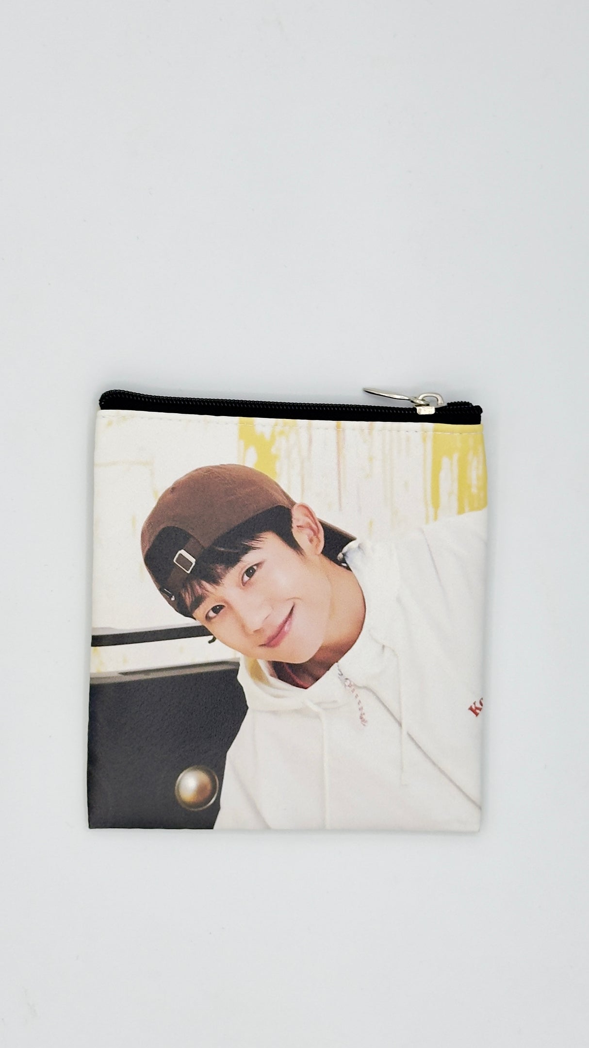 Pochette multiuso con zip – stampa attori e idol coreani 12,5 × 11,5 cm