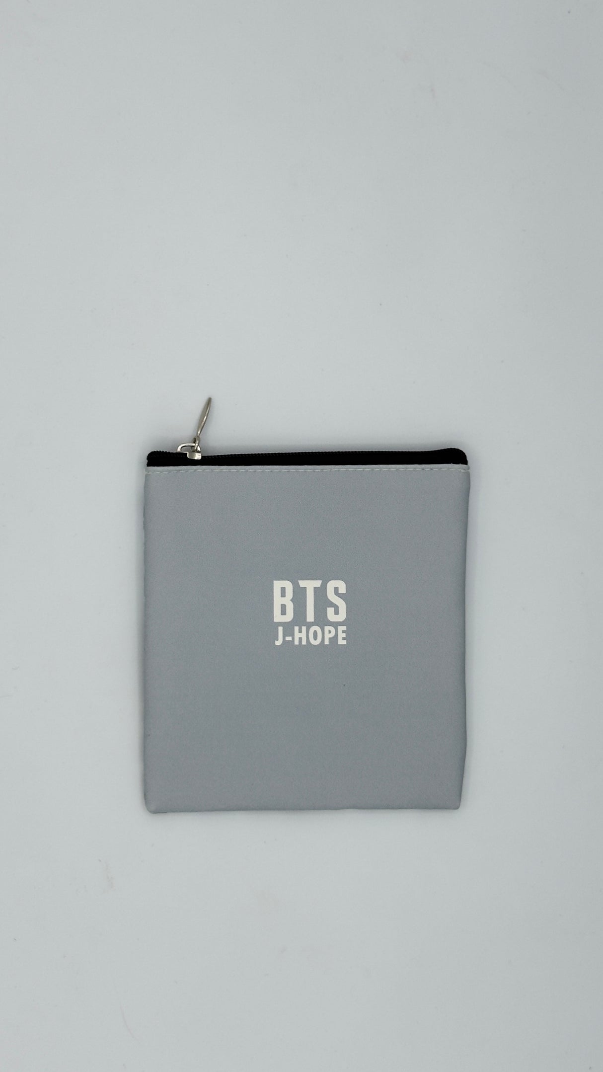 Pochette multiuso con zip – stampa attori e idol coreani 12,5 × 11,5 cm