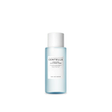 Flacone azzurro chiaro del tonico viso SKIN1004 Centella Hyalu-Cica Brightening da 210ml, visualizzato su sfondo 