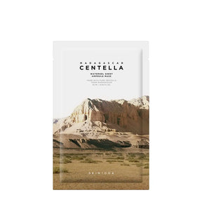 Confezione SKIN1004 Madagascar Centella Watergel Sheet Ampoule Mask fotografata su sfondo chiaro
